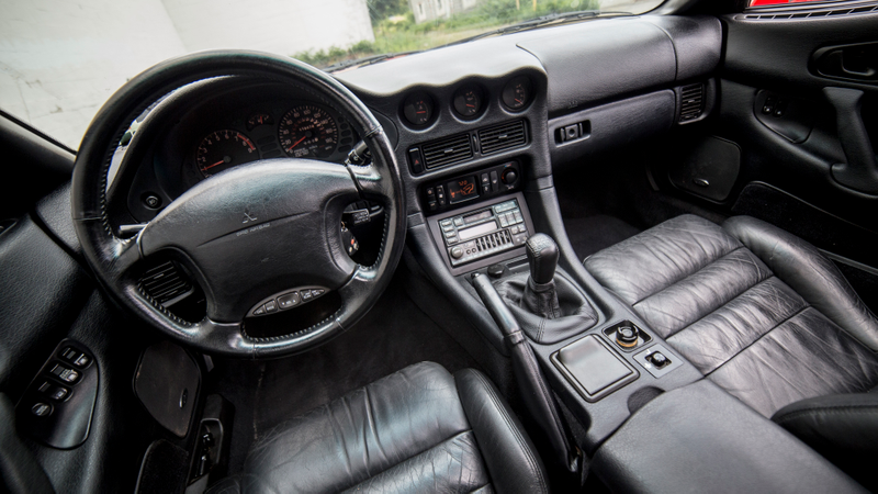 Illustration for article titled I Just Lost $25,500 On My Mitsubishi 3000GT VR4 And I Couldn't Be Happier